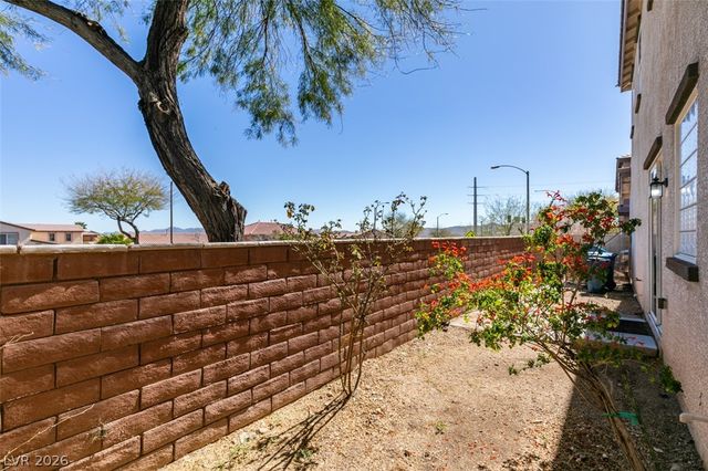 8607 Rowland Bluff Avenue, Las Vegas, NV 89178