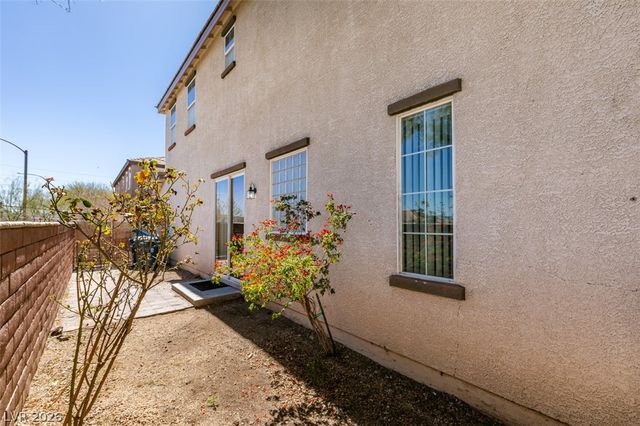 8607 Rowland Bluff Avenue, Las Vegas, NV 89178