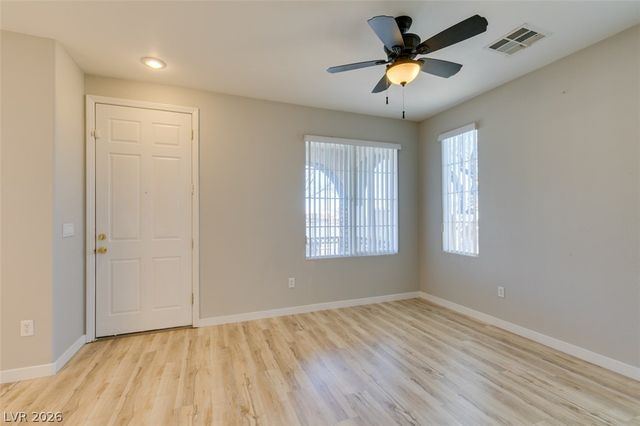 8607 Rowland Bluff Avenue, Las Vegas, NV 89178