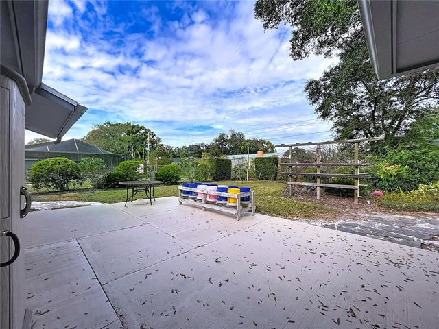 5990 HIGH GLEN DRIVE, Lakeland, FL 33813