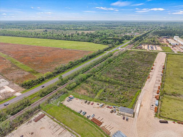 205 Fm-1909, Liberty, TX 77575