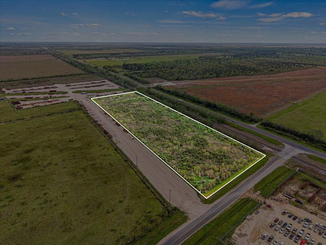 205 Fm-1909, Liberty, TX 77575