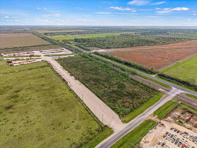 205 Fm-1909, Liberty, TX 77575