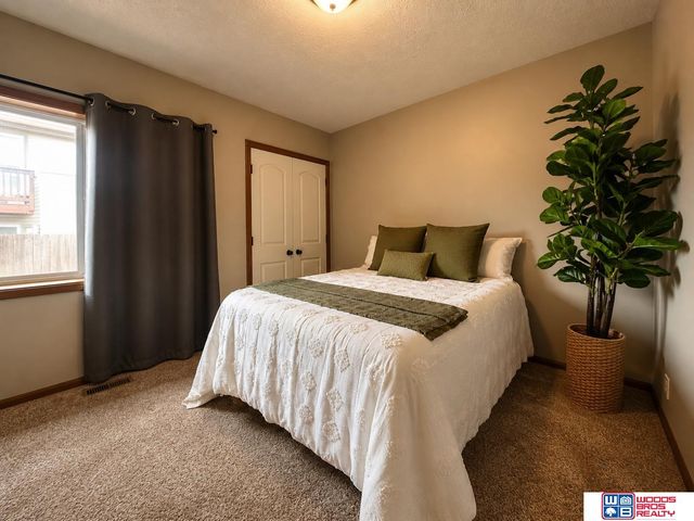 1631 Torreys Drive, Lincoln, NE 68521