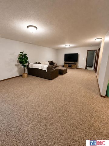 1631 Torreys Drive, Lincoln, NE 68521