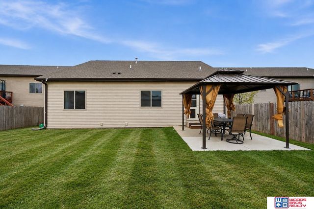 1631 Torreys Drive, Lincoln, NE 68521