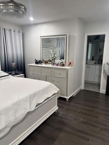 12219 SW 249th St, Homestead, FL 33032