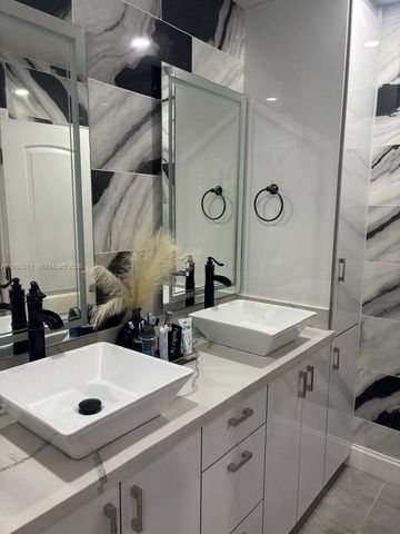 12219 SW 249th St, Homestead, FL 33032