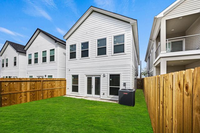 4512 Noble Street, Houston, TX 77020