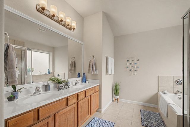6097 Well Brook Lane, League City, TX 77573