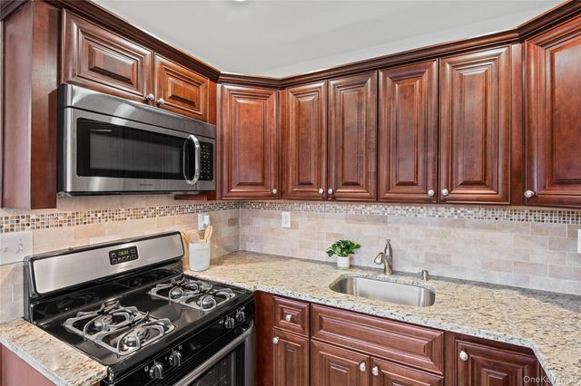 234 Division Avenue, Massapequa, NY 11758