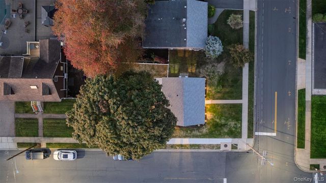 234 Division Avenue, Massapequa, NY 11758