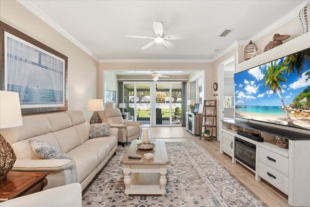 6911 STONEYWALK COURT, Bradenton, FL 34203