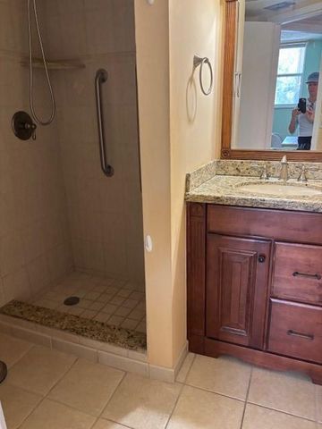 5321 NE 24th Terrace 203a, Fort Lauderdale, FL 33308