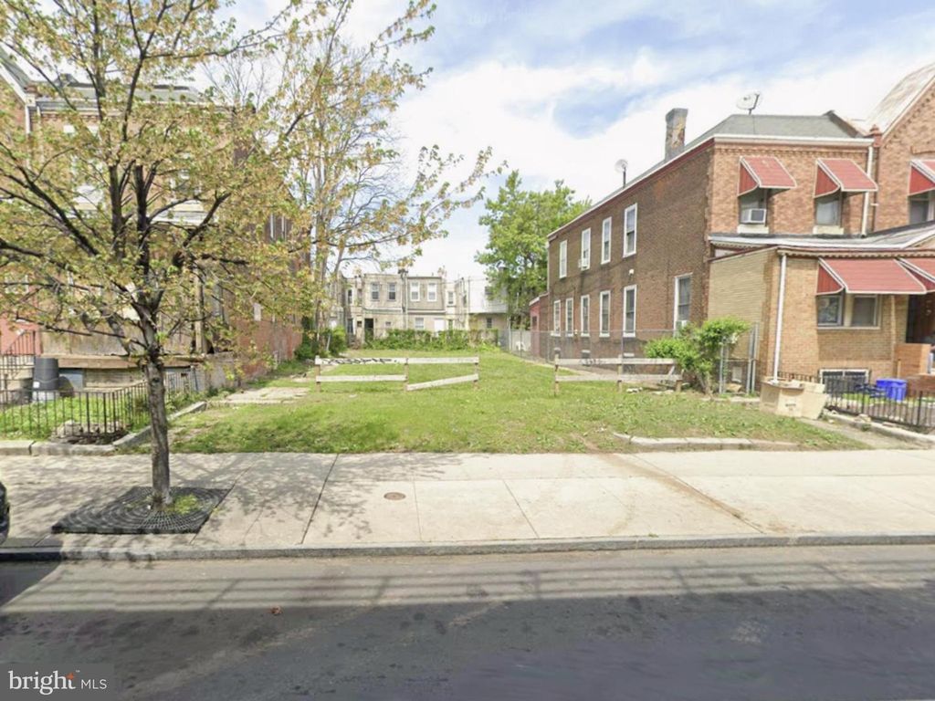 5727 MARKET ST, Philadelphia, PA 19139