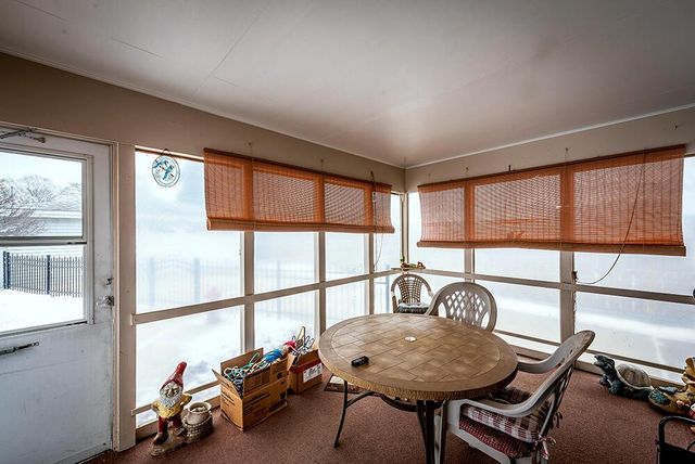 7535 25th AVENUE, Kenosha, WI 53143