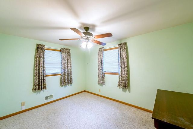 7535 25th AVENUE, Kenosha, WI 53143