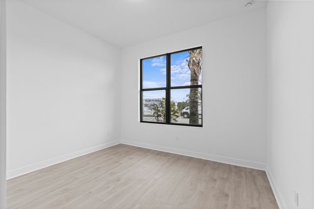 5080 Rivo Alto Circle, Westlake, FL 33470