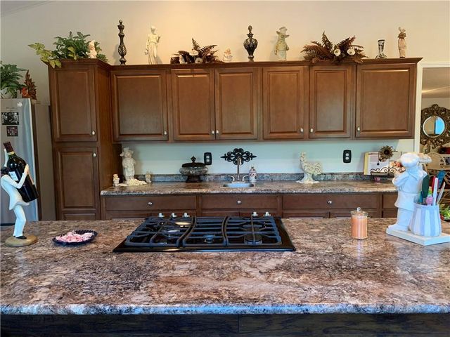 8005 S Buckner Tarsney Road, Oak Grove, MO 64075