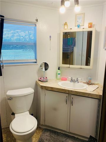 8005 S Buckner Tarsney Road, Oak Grove, MO 64075