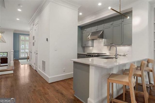206 Montag Circle NE, Atlanta, GA 30307