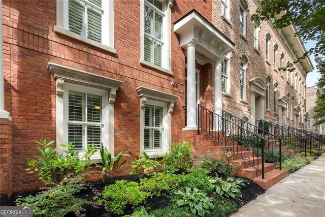 206 Montag Circle NE, Atlanta, GA 30307