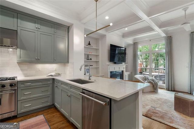 206 Montag Circle NE, Atlanta, GA 30307