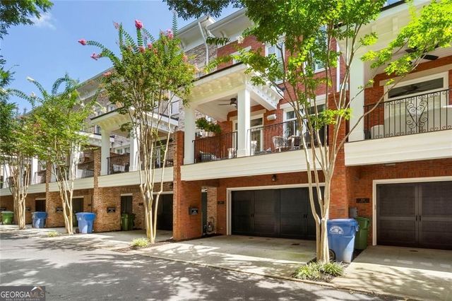 206 Montag Circle NE, Atlanta, GA 30307