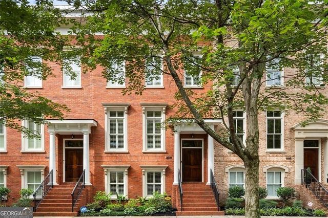 206 Montag Circle NE, Atlanta, GA 30307