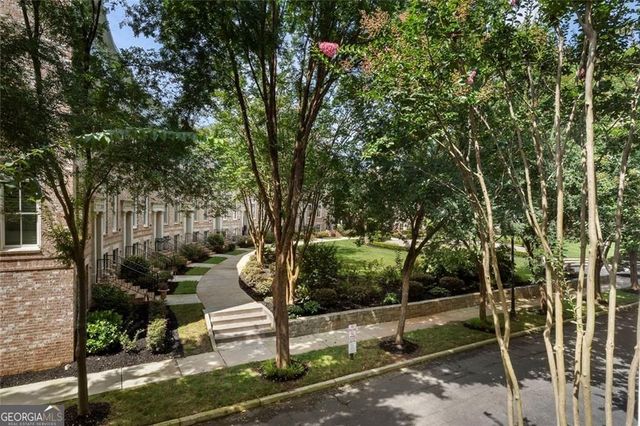 206 Montag Circle NE, Atlanta, GA 30307
