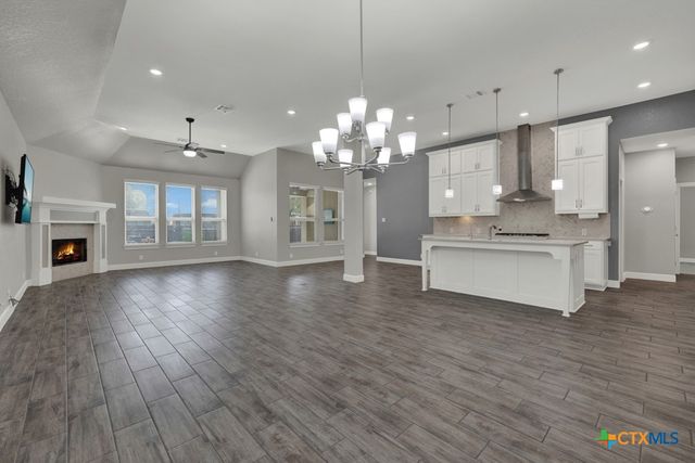 1404 Pioneer Drive, New Braunfels, TX 78132