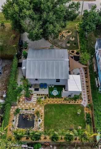 448 Santa Cruz ST, North Fort Myers, FL 33903