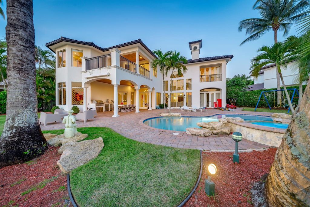 17593 Middle Lake Drive, Boca Raton, FL 33496