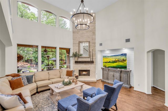 8973 Fallsbrook Court, Conroe, TX 77302