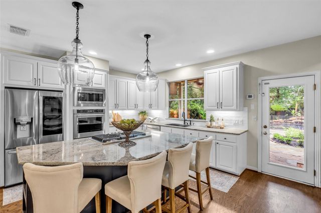 8973 Fallsbrook Court, Conroe, TX 77302