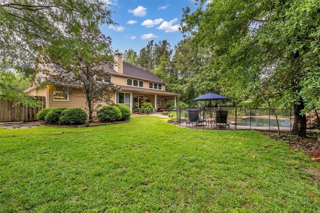 8973 Fallsbrook Court, Conroe, TX 77302