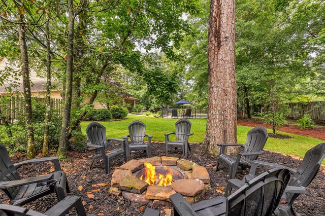 8973 Fallsbrook Court, Conroe, TX 77302