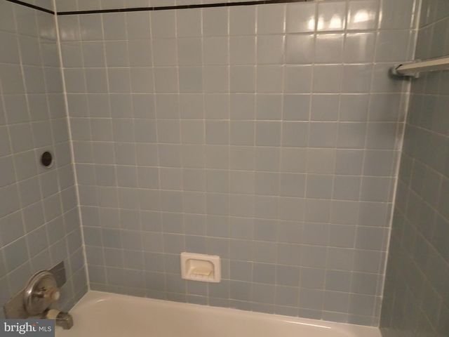 27 W 7TH ST, New Castle, DE 19720