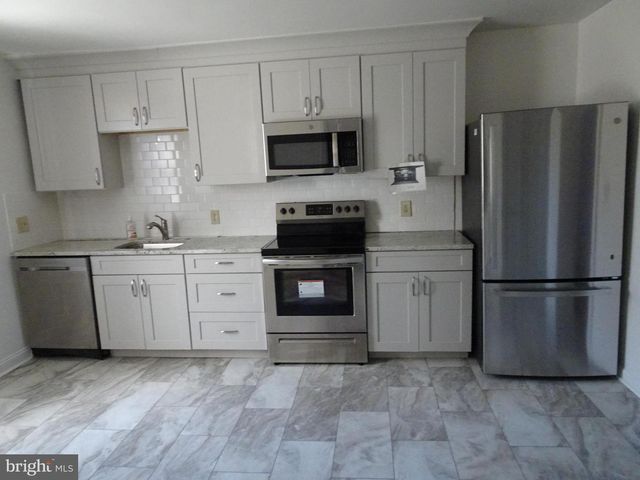 27 W 7TH ST, New Castle, DE 19720