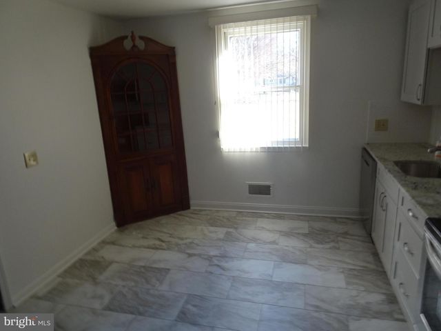 27 W 7TH ST, New Castle, DE 19720