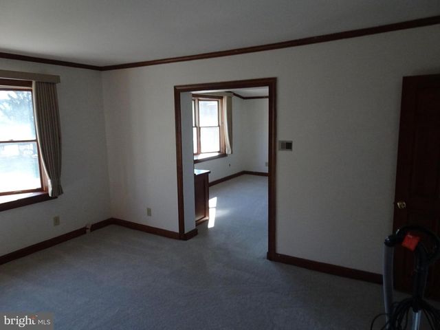 27 W 7TH ST, New Castle, DE 19720