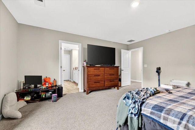 471 Spanish Wells Road, Summerville, SC 29486