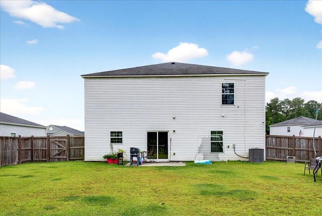 471 Spanish Wells Road, Summerville, SC 29486