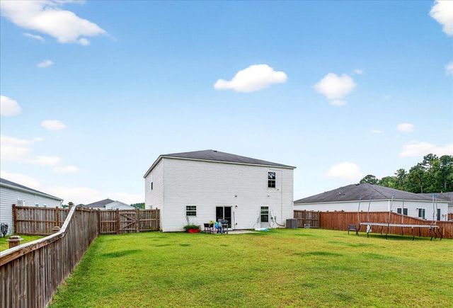 471 Spanish Wells Road, Summerville, SC 29486