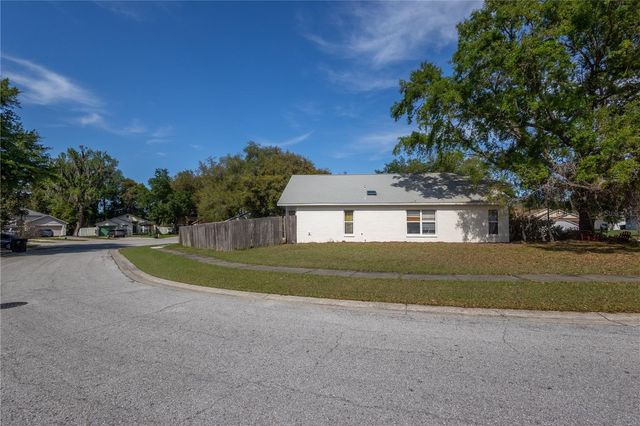 112 N CERVIDAE DRIVE, Apopka, FL 32703