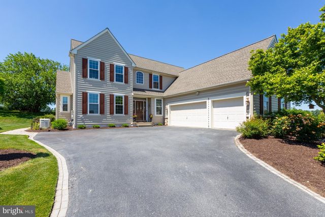115 TURNBERRY DR, Avondale, PA 19311