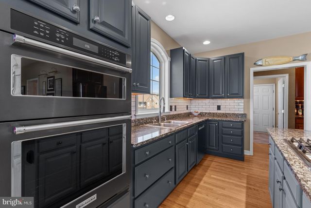 115 TURNBERRY DR, Avondale, PA 19311