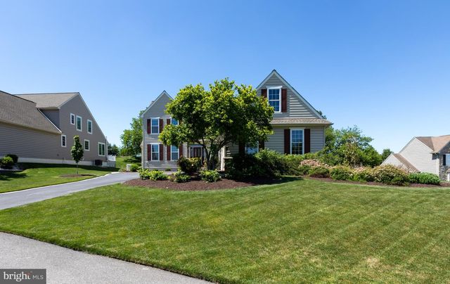 115 TURNBERRY DR, Avondale, PA 19311