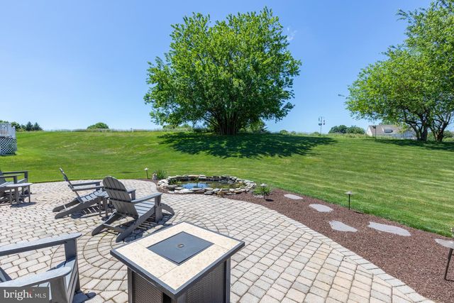 115 TURNBERRY DR, Avondale, PA 19311