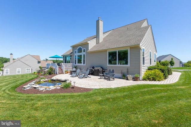 115 TURNBERRY DR, Avondale, PA 19311
